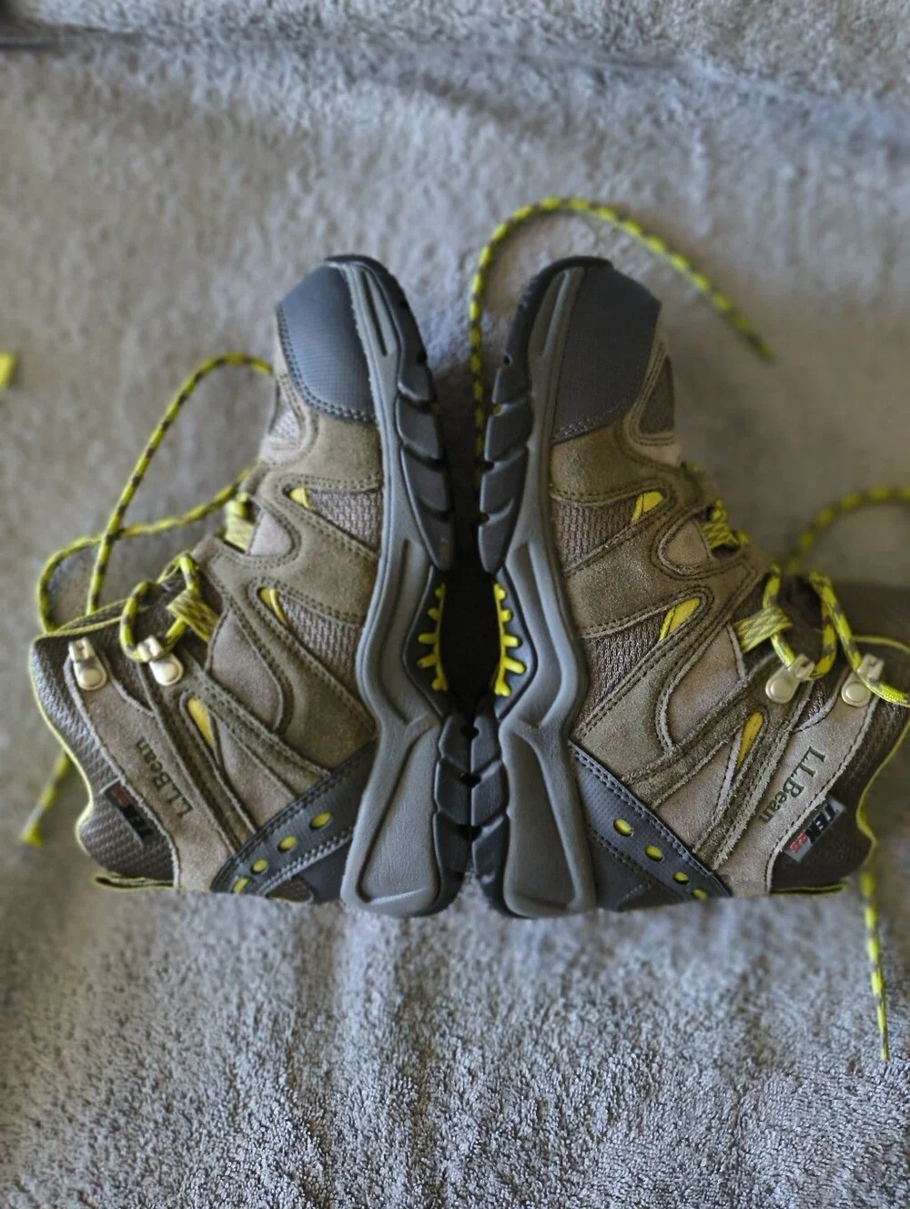 L.L. Bean Kids Trails Model Hiking Boots TEK 2.5 Gray Size 4 Activewear Hiking